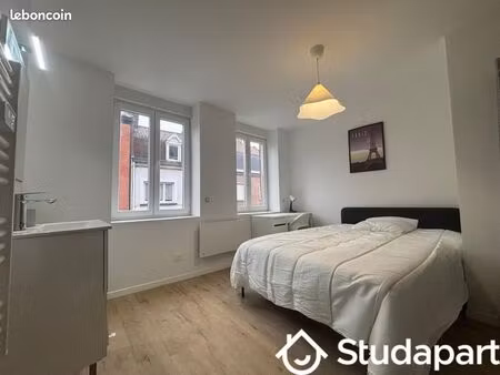 chambre 1 pièce 13 m²