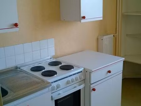 mons en baroeul t2 avec garage