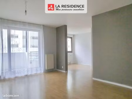appartement 3 pièces 64 m²