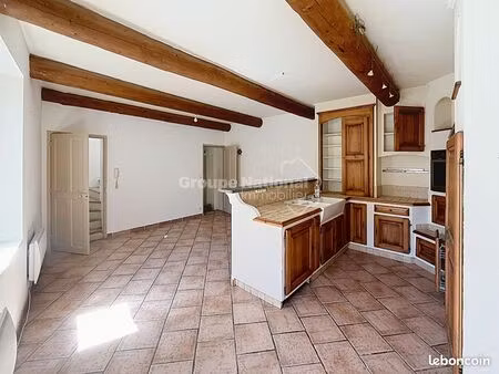 appartement 3 pièces 115 m²