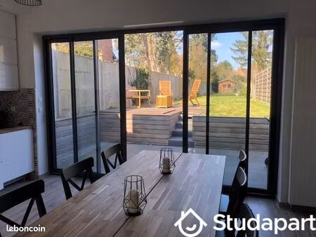 chambre 1 pièce 11 m²