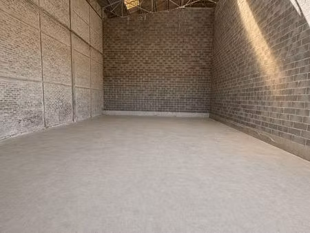 entrepôt 150 m² à 1200 m² divisible à dunkerque (petite-synthe)