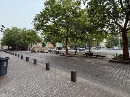 local commercial 170 m2 - place du marché wazemmes