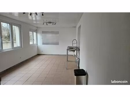 local commercial
