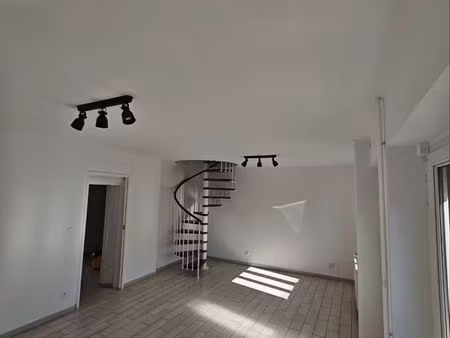 maison 63 m2 à louer