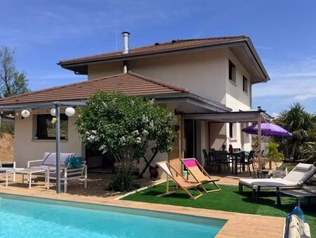 maison récente 2018 – 118 m² – piscine récente – environnement calme & nature