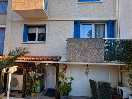 maison 3 niveaux restaurée entièrement