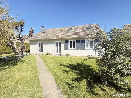 maison 7 pièces 125 m²