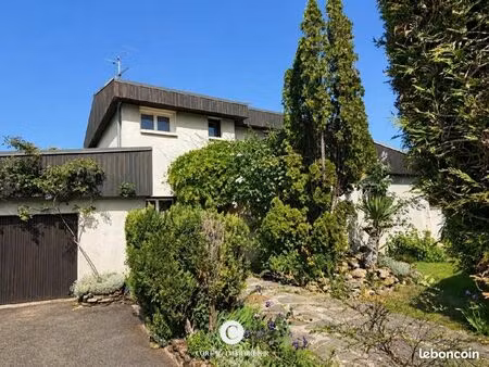 maison 6 pièces 126 m²