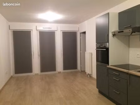 appartement t2 en rdc de 44 63 m2 exposé ouest