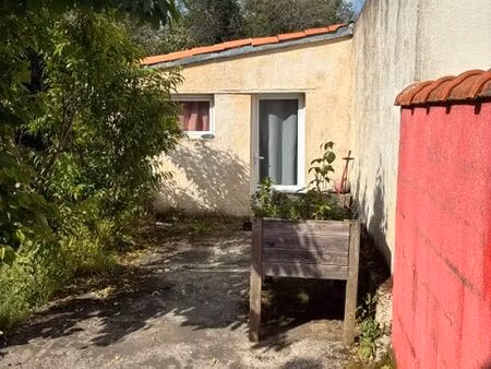 studio meublé