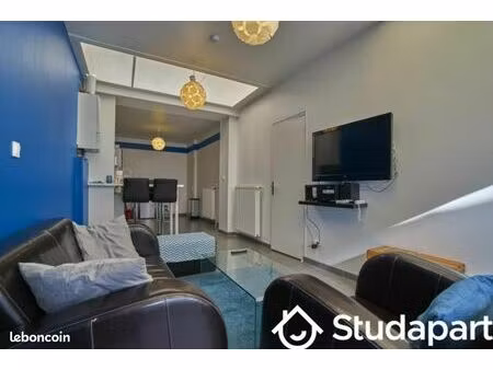 chambre 1 pièce 13 m²
