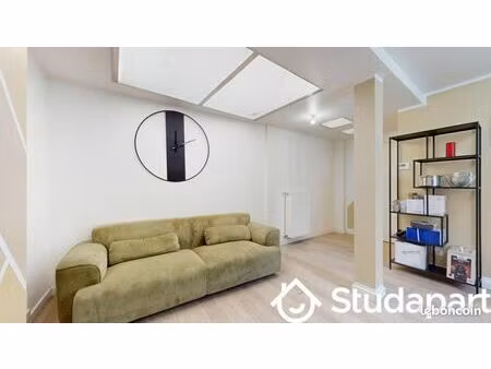 chambre 1 pièce 17 m²