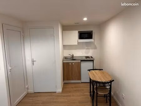 studio meublé à louer