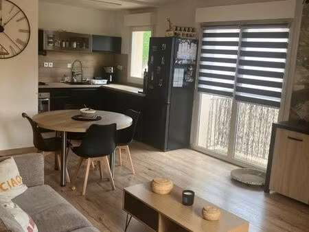 location appartement vivy