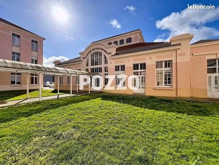 bureaux 480 m²