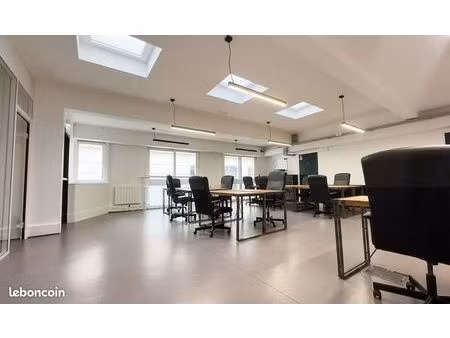 bureaux 113 m²