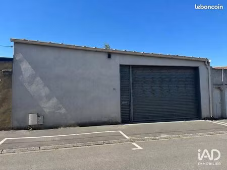 local 140 m² avion
