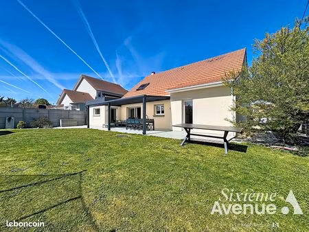 maison 6 pièces 153 m²
