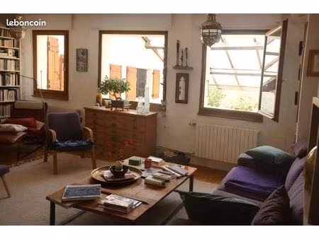 maison de village de caractère  271m2  avec jardin