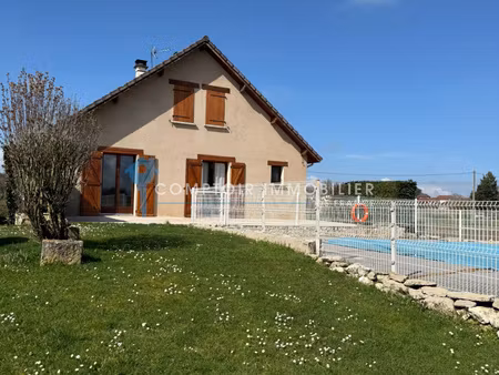 charmante maison pleine nature avec piscine à vendre en excl