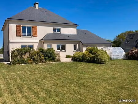maison 7 pièces 163m2