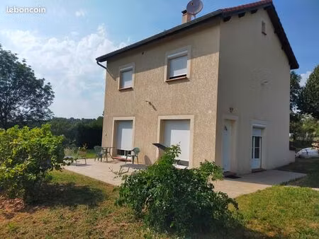 maison tout confort + dépendances