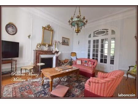 maison 6 pièces 220 m²
