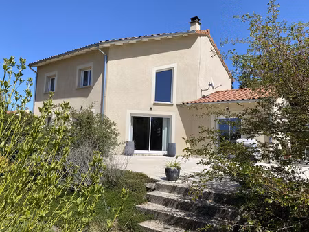 villa d'architecte lumineuse avec piscine -- 166 m2 -- saint-