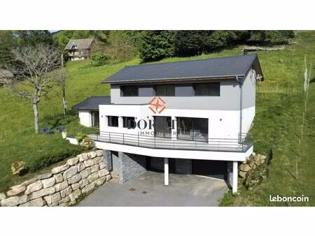 maison 5 pièces 179 m²