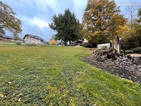 terrain 1526 m² mouxy