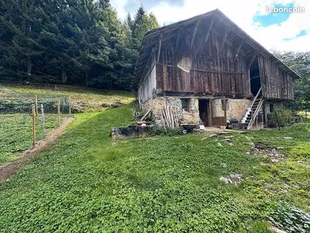 grange 2 pièces 120 m²