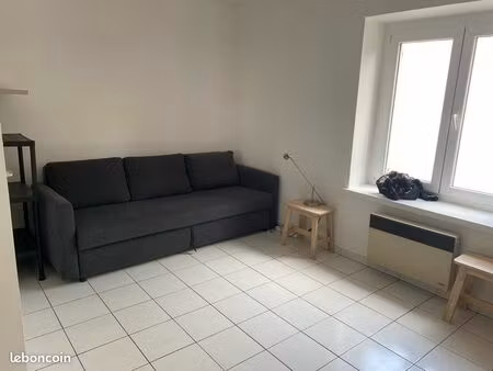 studio meublé