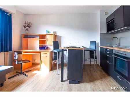studio meublé 26m2 avec parking