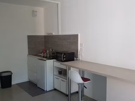 studio étudiant meublé