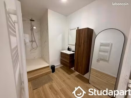 chambre 1 pièce 10 m²