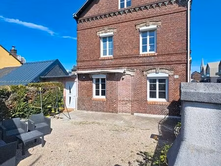 maison 4 pièces 84 m²
