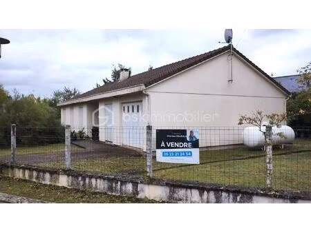 maison de plain-pied de 121 m² à nazelles-négron