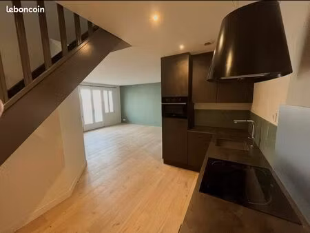appartement de standing centre de la baule location a l'annee