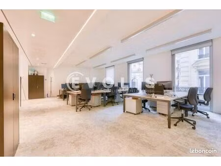 bureaux 750 m²
