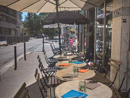 jolie brasserie