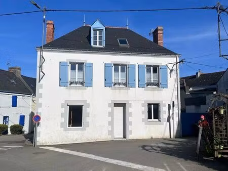 hyper-centre groix : habitation + commerce + potentiel d’extension