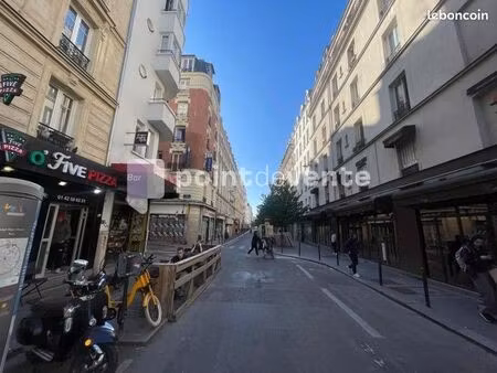 commerce informatique/multimédia 90 m²