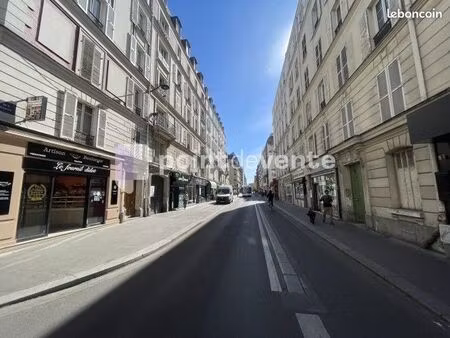 salon de thé 45 m²