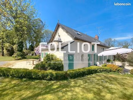 propriété 11 pièces 220 m²