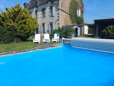 maison 6 pièces 176 m²