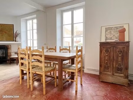 maison de village 5 pièces 110 m²