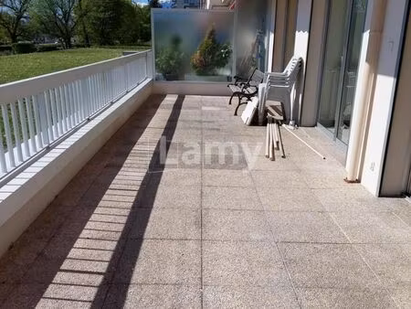 appartement 3 pièces 93 m²