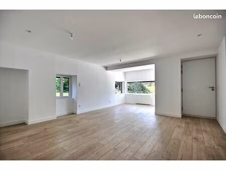 appartement 3 pièces 84 m²