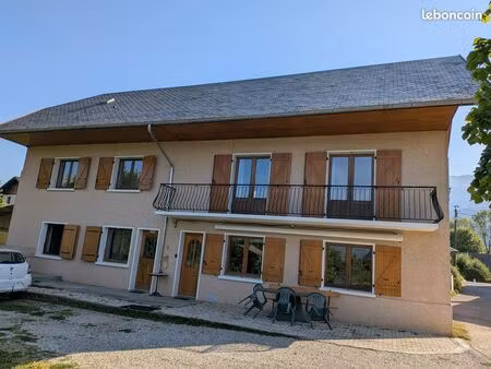 maison 7 pièces 159 m²